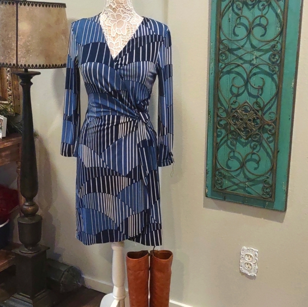 BCBGMaxAzria blue geometric wrap midi dress